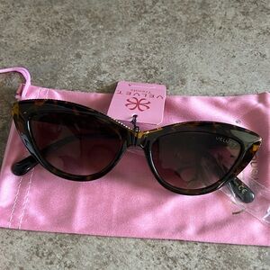 Velvet, cat eye sunglasses tortoise with gold accents. NWT